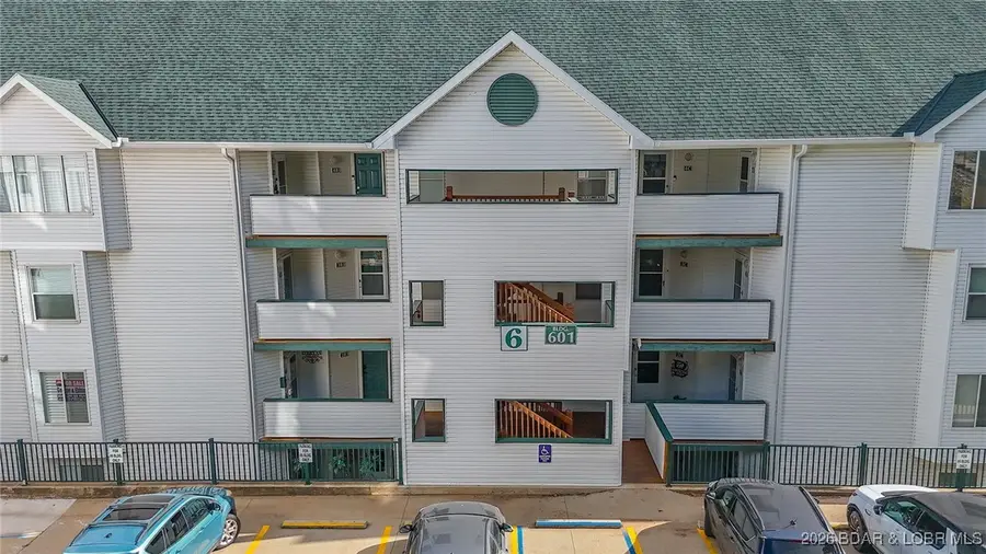 601 Park Place Drive #4D, Kaiser, MO 65047 - Image #3