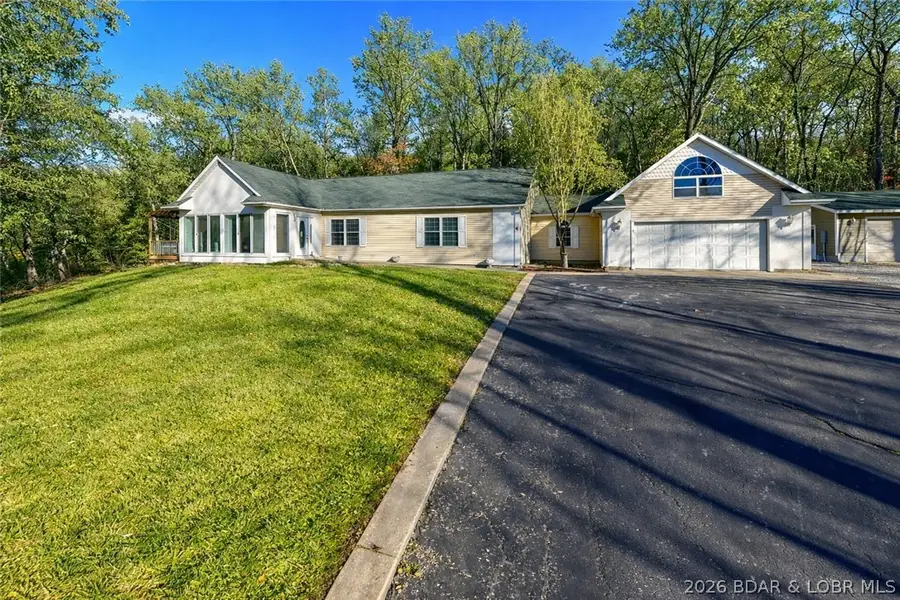 4 Bear Lake Road, Eldon, MO 65026 - #3