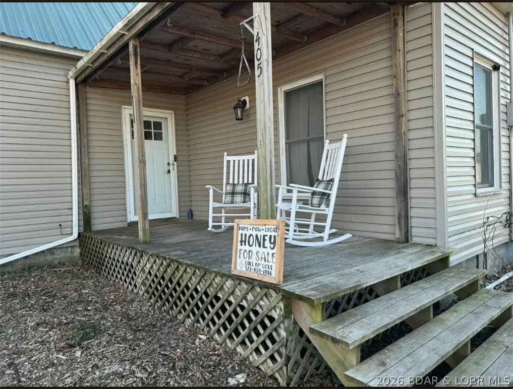 405 S Walnut Street, Versailles, MO 65084 - #1