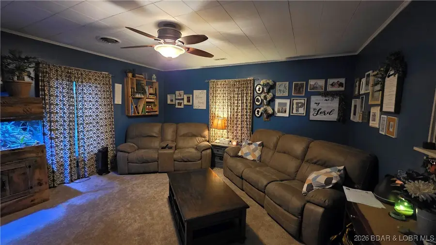 405 S Walnut Street, Versailles, MO 65084 - #3