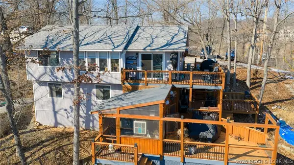 205 Run Drive, Camdenton, MO 65020