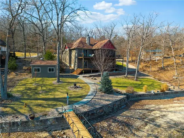 788 Pleasant Valley Drive, Roach, MO 65787