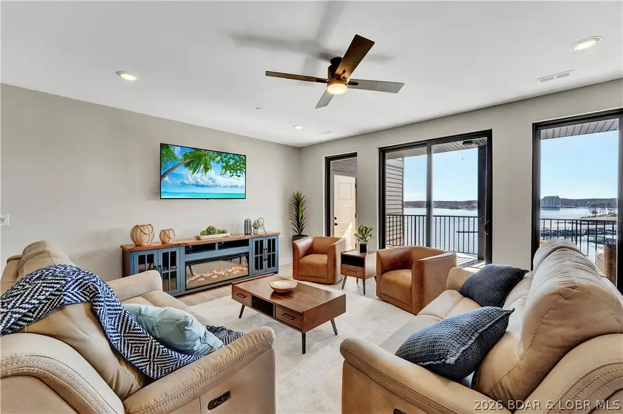182 Havens Place Drive #4H, Lake Ozark, MO 65049 - #3