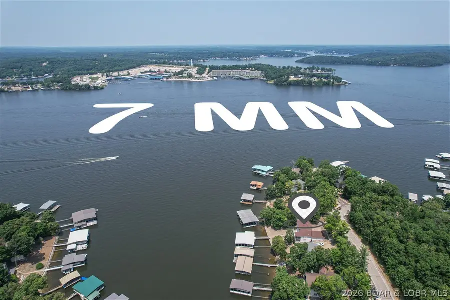 1065 Imperial Point Drive, Lake Ozark, MO 65049 - #3