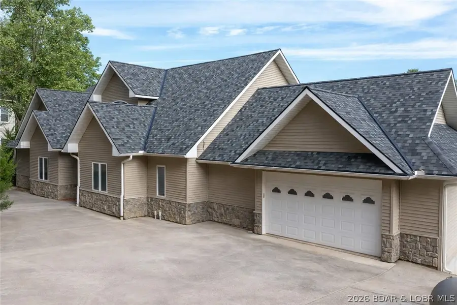 575 Graceland Pt, Climax Springs, MO 65324 - #2