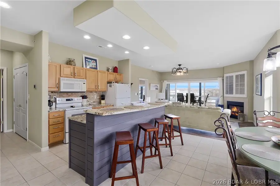 151 Upper Monarch Cove Drive #6F, Lake Ozark, MO 65049 - #3