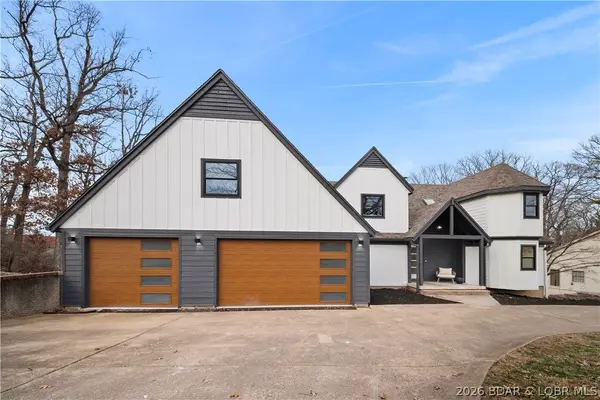1729 Chimney Point, Sunrise Beach, MO 65079