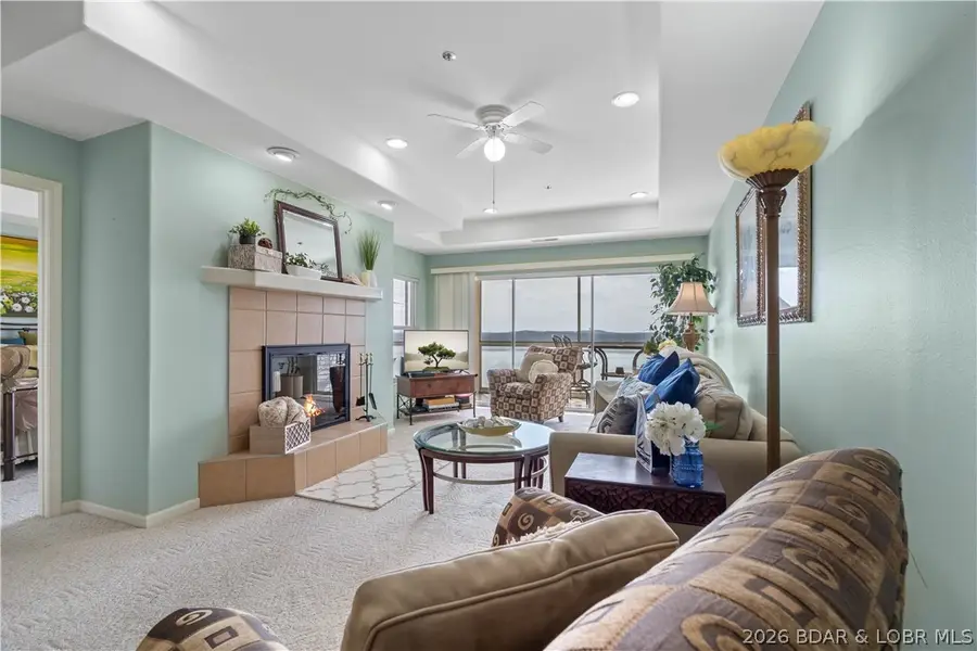 116 Emerald Bay Drive #2C, Lake Ozark, MO 65049 - #2