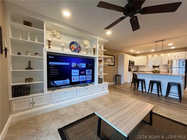 5499 Three Seasons Road #D9, Osage Beach, MO 65065