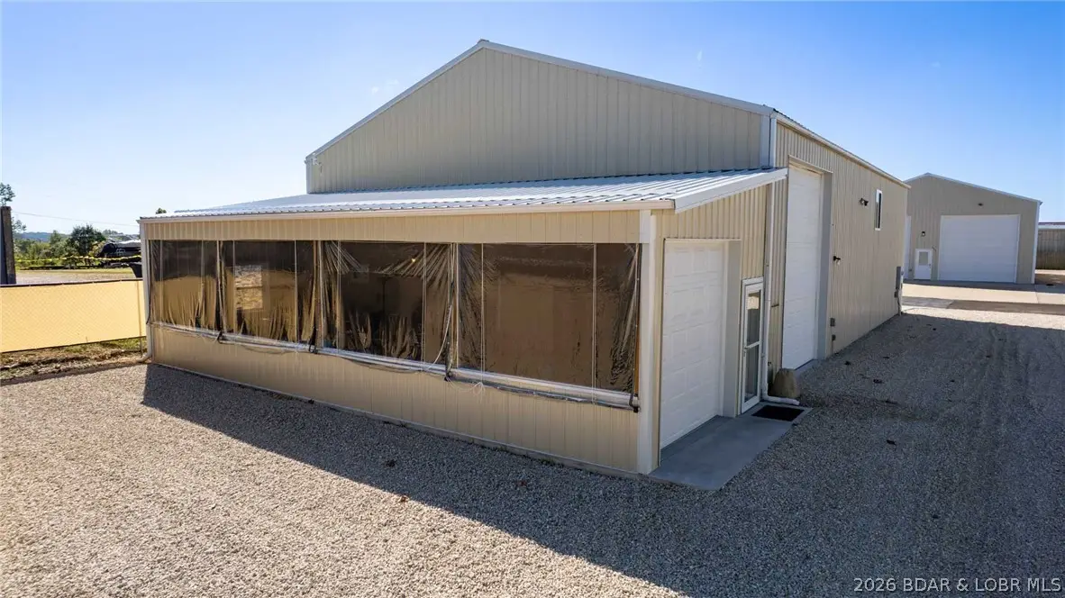 202 Hemi Lane, Laurie, MO 65038 - #1