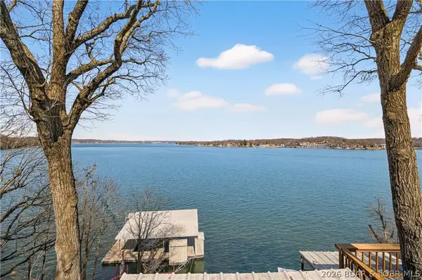 176 Kansas City Way, Sunrise Beach, MO 65079