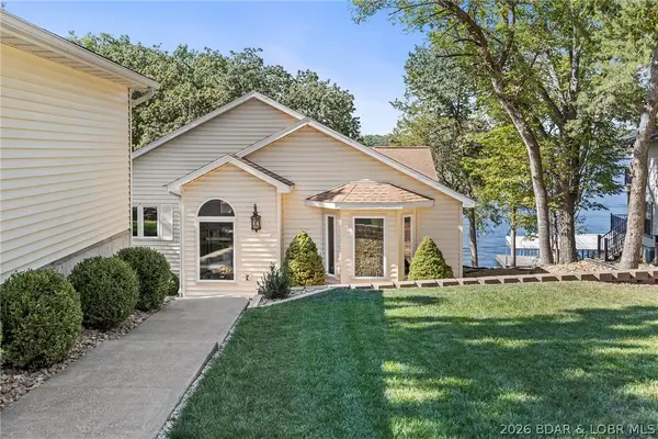 29420 Towering Oak Lane, Gravois Mills, MO 65037