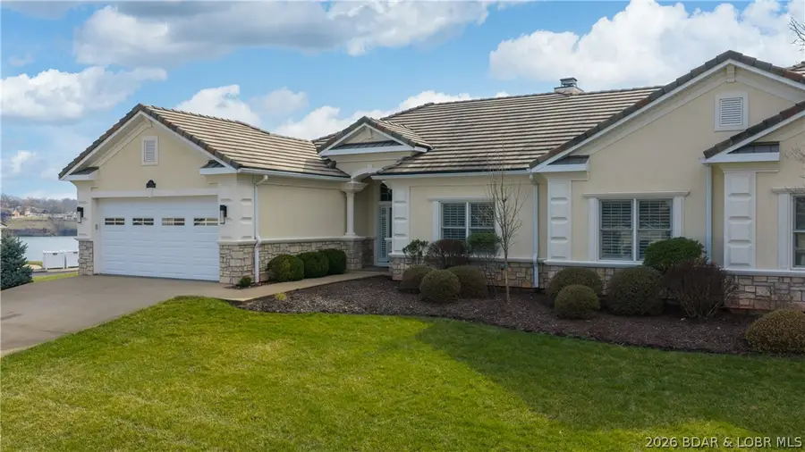 261 Bello Point Drive, Sunrise Beach, MO 65079 - #2