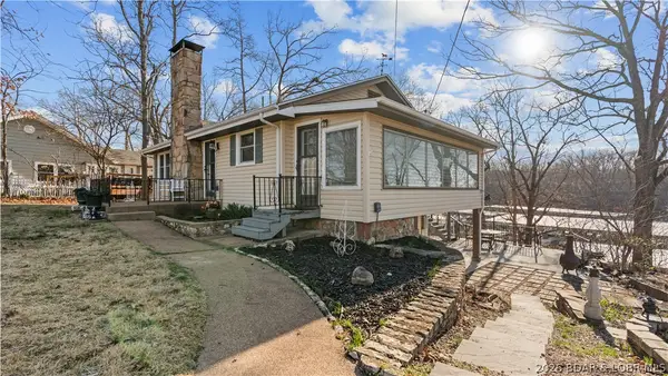 90 Arrowhead Beach Road, Lake Ozark, MO 65049