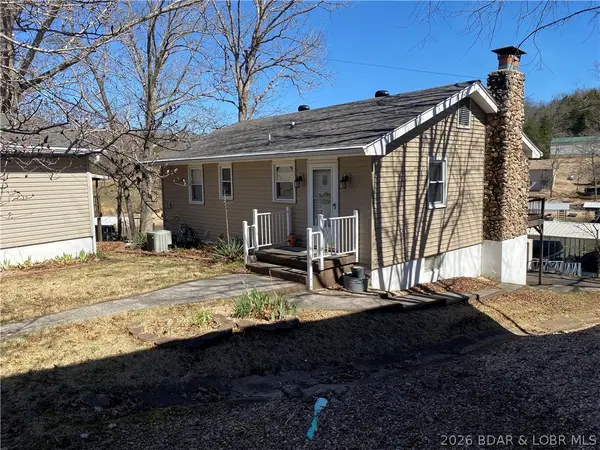 82 Smelterview Drive, Climax Springs, MO 65324