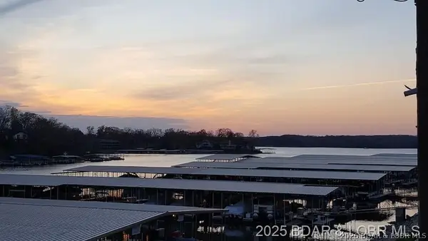 1481 Ledges Drive #221, Osage Beach, MO 65065