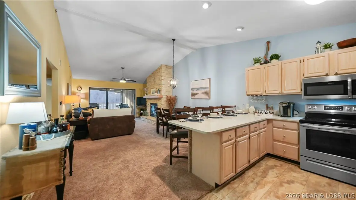 611 Lazy Days Road #V9, Osage Beach, MO 65065 - #1