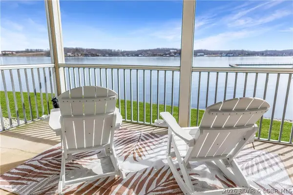 492 Regatta Bay Drive #1E, Lake Ozark, MO 65049
