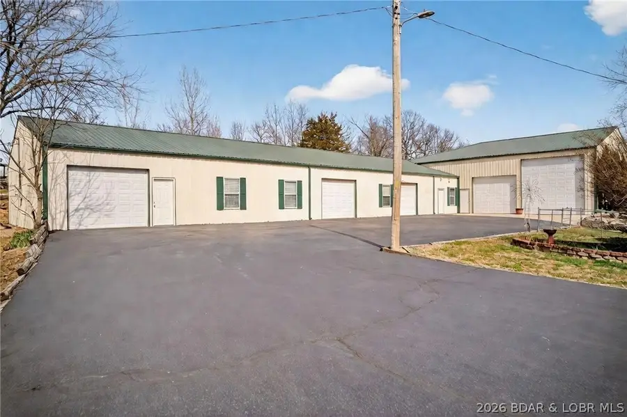 264 Hwy D, Kaiser, MO 65047 - #2