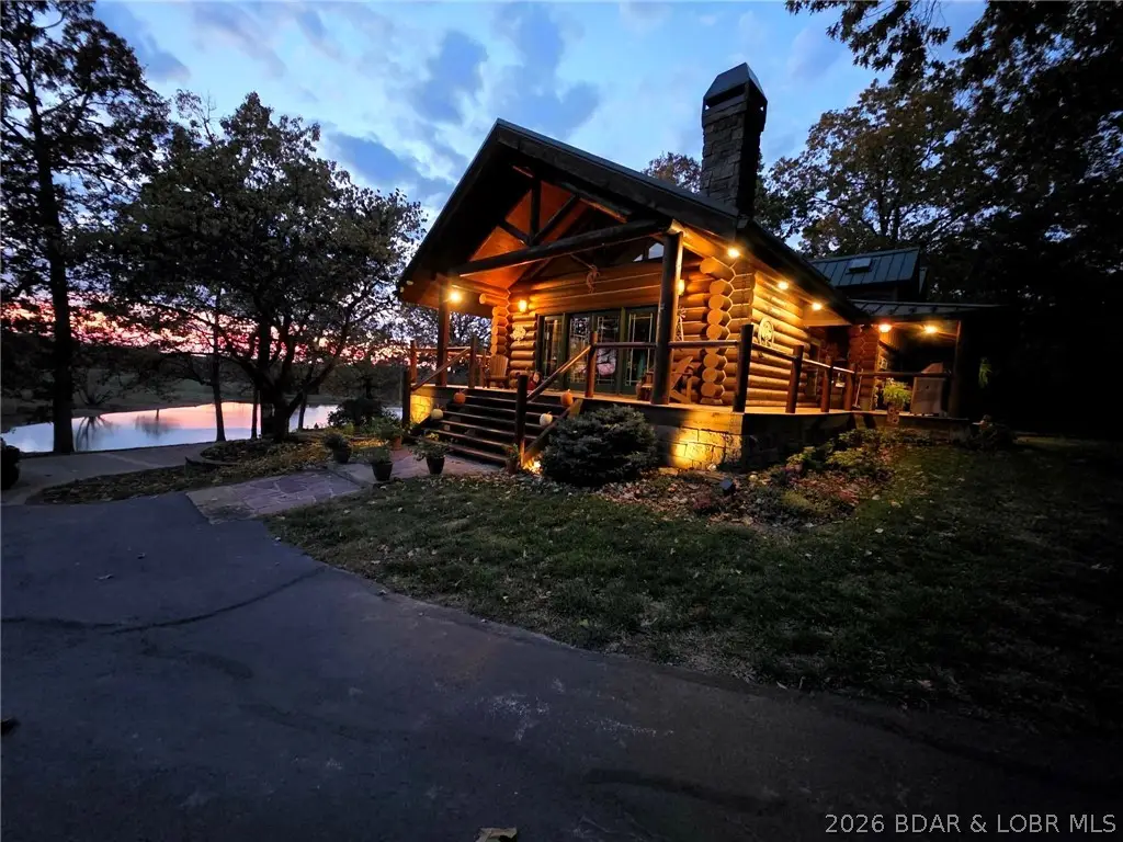 16450 Yy Highway, Versailles, MO 65084 - #1