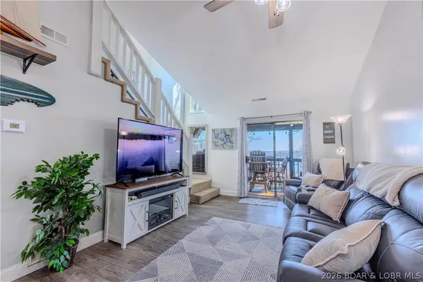 1436 Cherokee Drive #2B, Lake Ozark, MO 65049