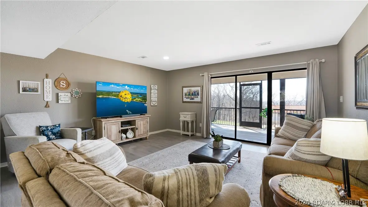 65 Laguna Dr #1B, Lake Ozark, MO 65049 - #1