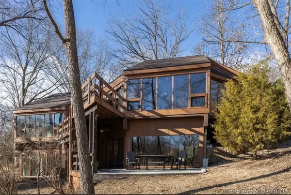 328 Hogan Drive #A, Lake Ozark, MO 65049