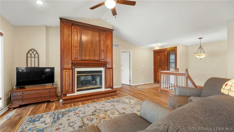 126 Isle Point, Camdenton, MO 65020 - #2