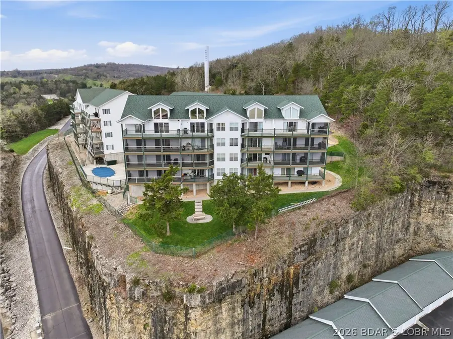 75 Cedar Heights Ln #4B, Camdenton, MO 65020 - #3