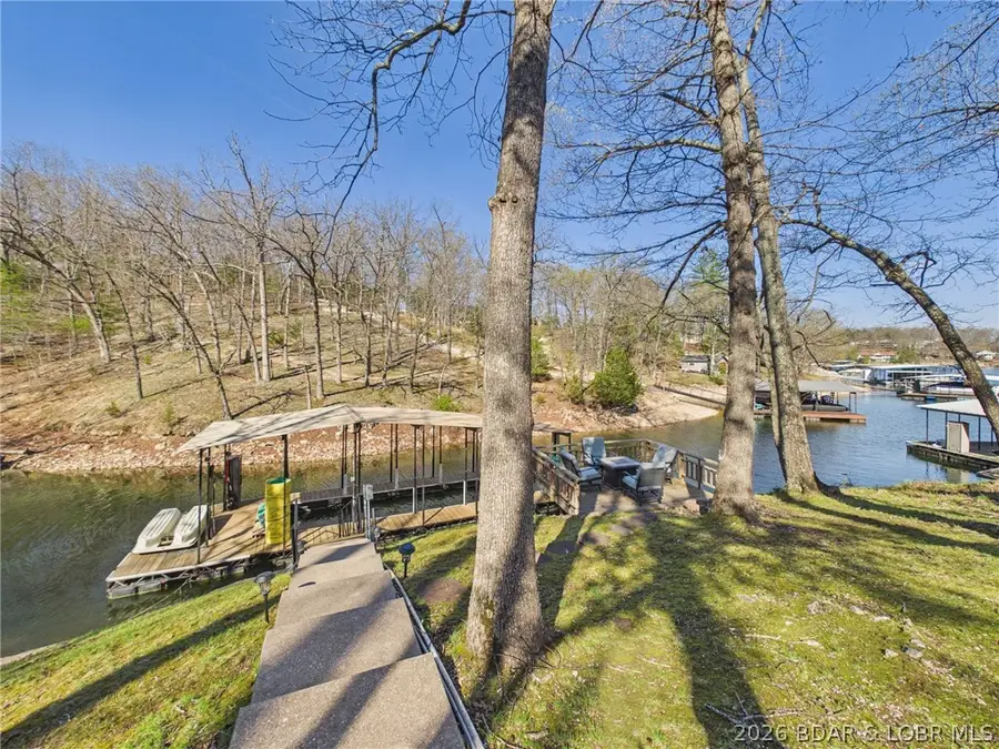 33433 Englewood Road, Sunrise Beach, MO 65079 - #2