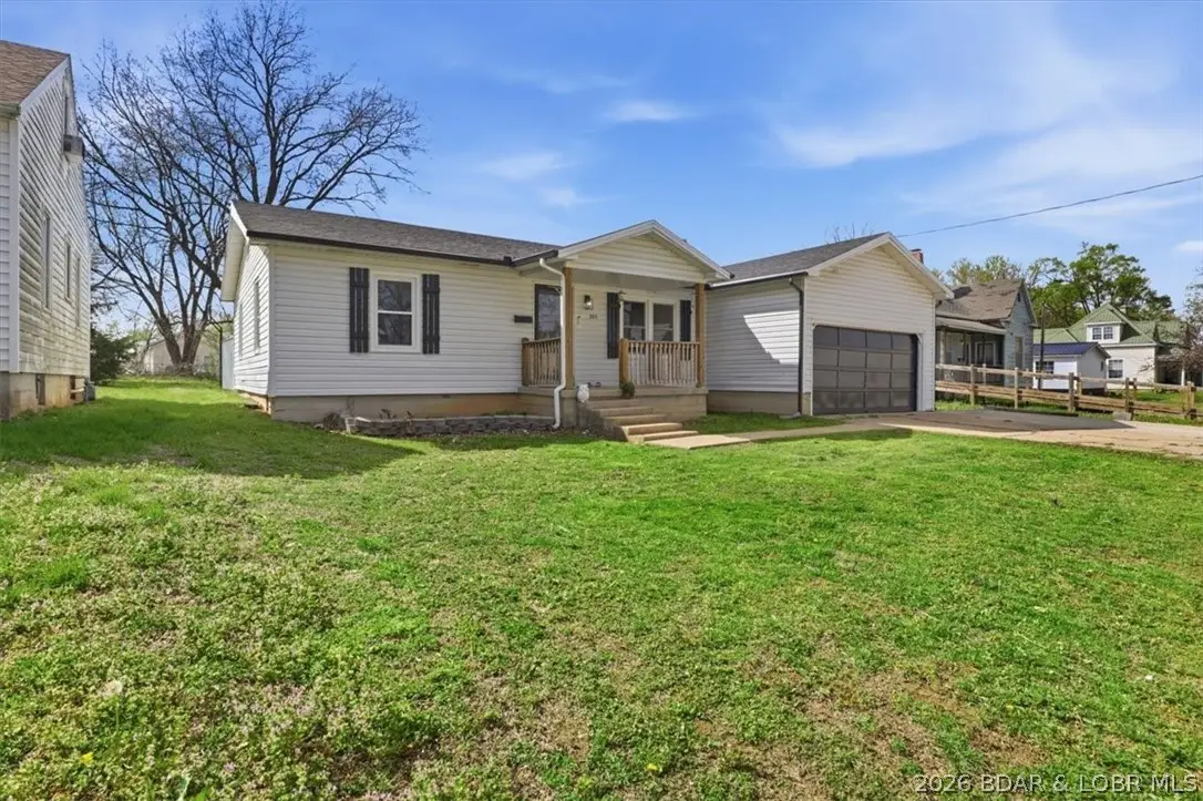 305 N Van Buren Street, Versailles, MO 65084 - #1