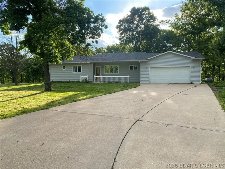 304 Dunwurkin Drive, Laurie, MO 65037 - #2