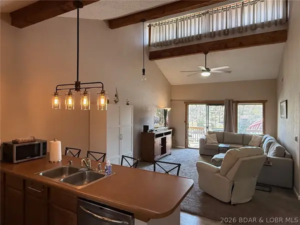 52 Wrenwood Circle #3C, Lake Ozark, MO 65049