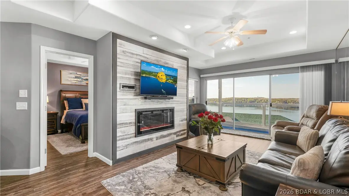 92 Emerald Bay Drive #1C, Lake Ozark, MO 65049 - #1