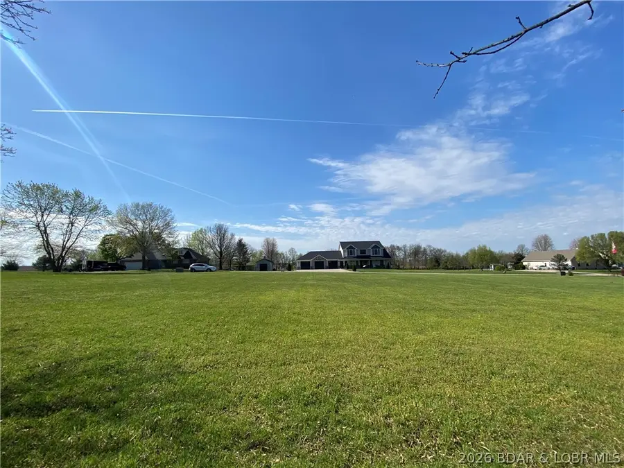 13955 Hutchison Dr, Versailles, MO 65084 - #2