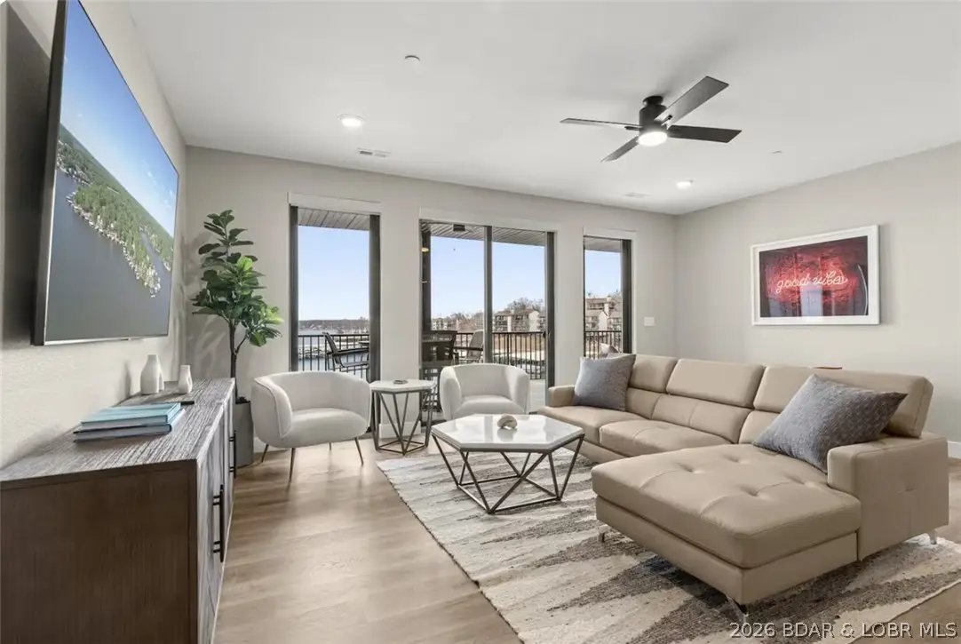 182 Vintage Drive #2F, Pawhuska, MO 65049 - #1