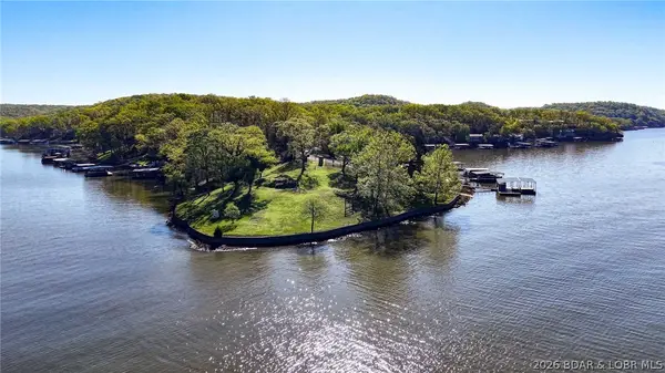 316 Indian Park Lane, Sunrise Beach, MO 65079