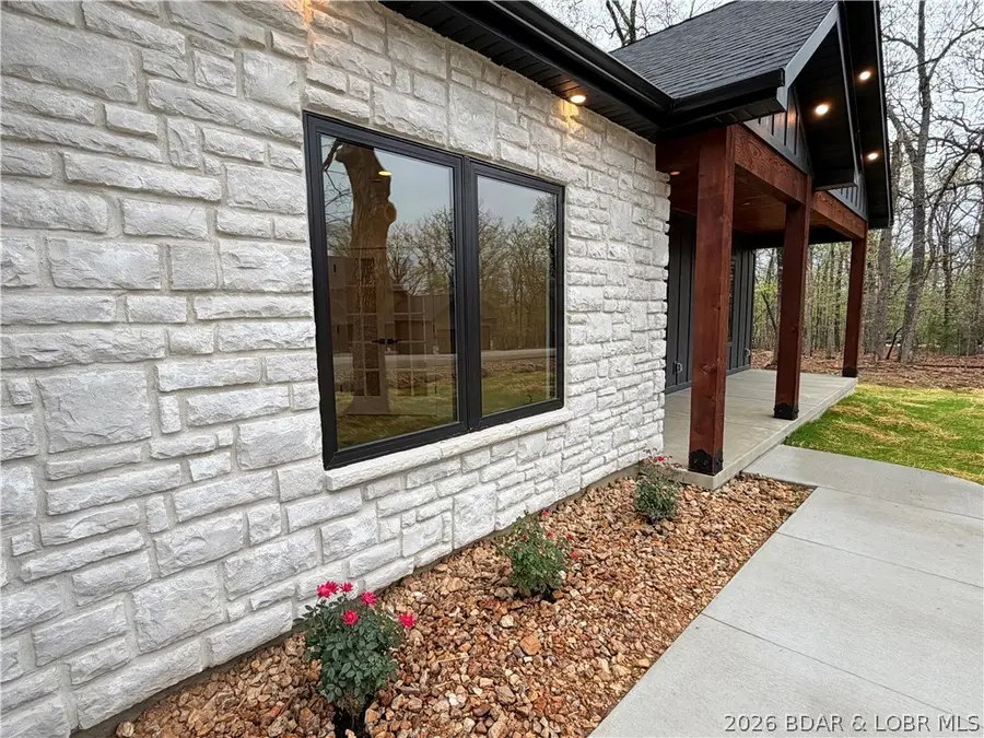 50 Wild Flower Crest, Sunrise Beach, MO 65079 - #2