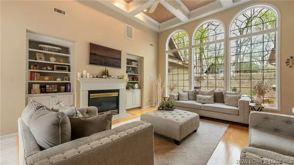 1706 Grand View Drive, Sunrise Beach, MO 65079