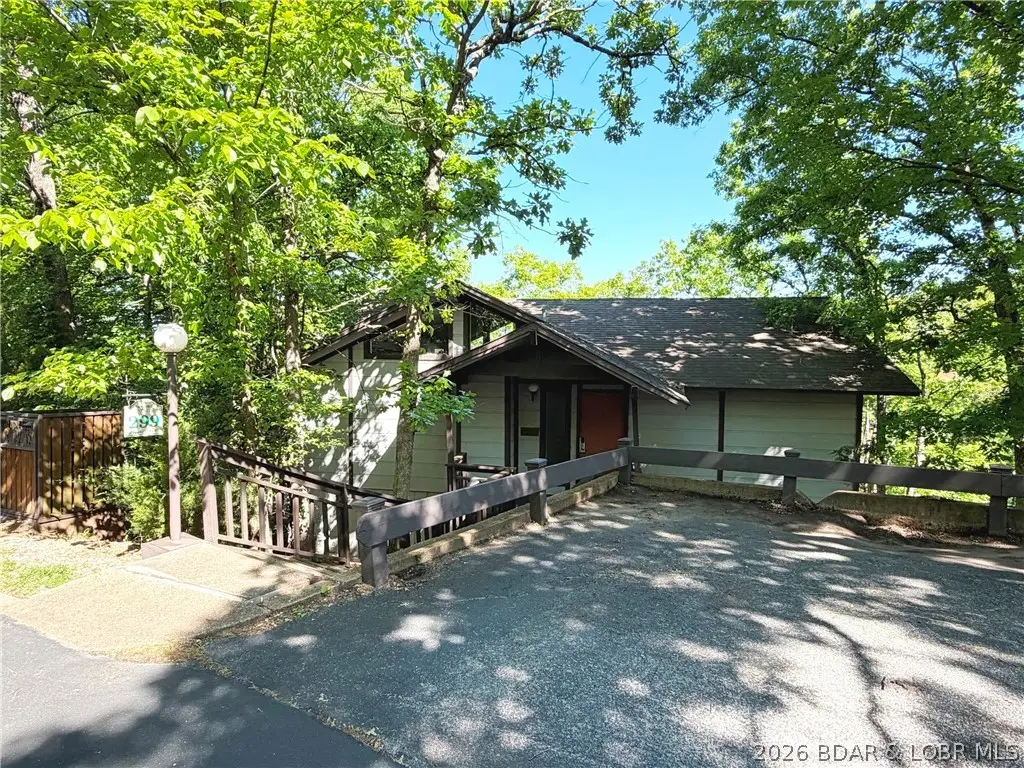 299 Moongate Drive, Osage Beach, MO 65065 - #1