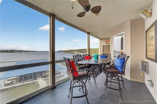 1220 Lands End Parkway #209, Osage Beach, MO 65065