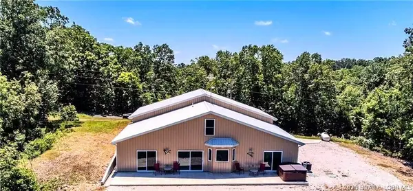 4423 Lws High Point Rd, Stover, MO 65078