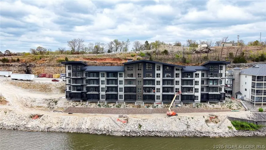 700 Pershing Dr. #202, Camdenton, MO 65020 - #2