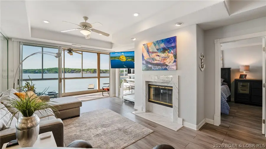 204 Emerald Bay Drive #2B, Lake Ozark, MO 65049 - #2