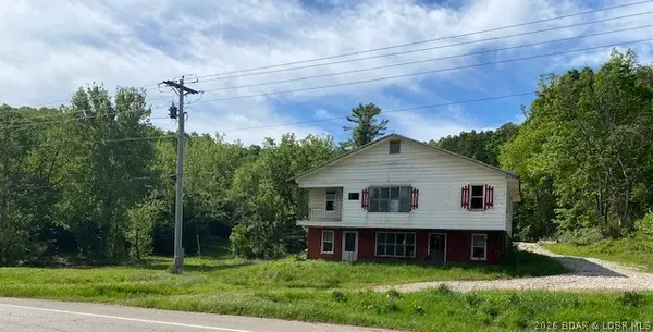 19282 W Us Hwy 54, Macks Creek, MO 65786