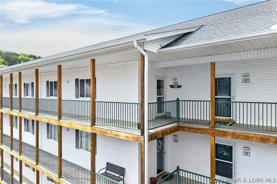 464 Cedar Heights Drive #4E, Camdenton, MO 65020 - #3
