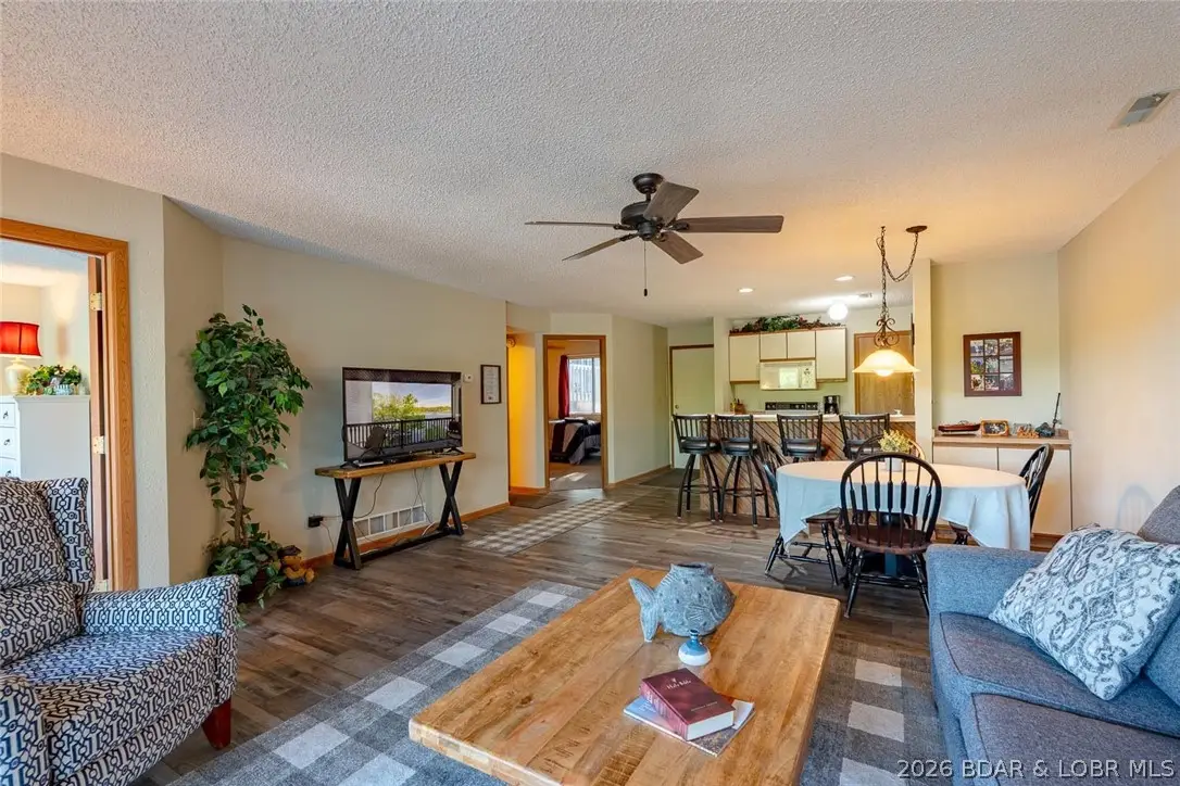 98 Jonathan Drive #2E, Lake Ozark, MO 65049 - #1
