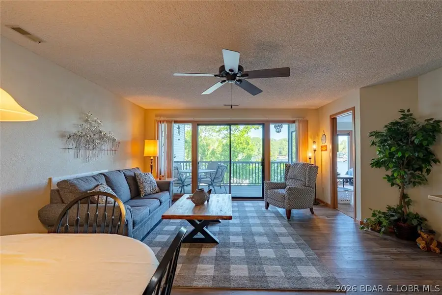 98 Jonathan Drive #2E, Lake Ozark, MO 65049 - #2