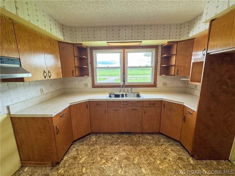 24918 Hwy 52, Cole Camp, MO 65325 - #3