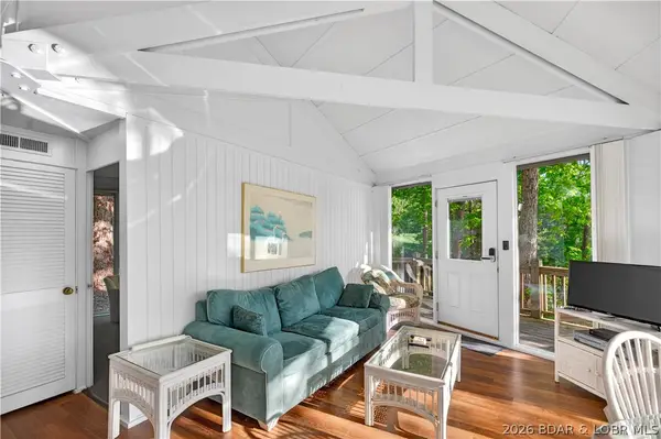 304 Tree Top Drive #23, Four Seasons, MO 65049